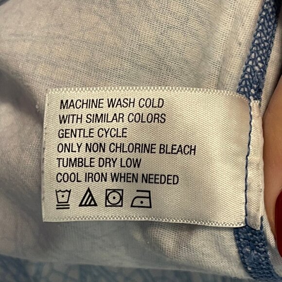 Orvis Women’s Trout Bum Quarter-Zip Pullover Medium Blue Patterned - Picture 7 of 7